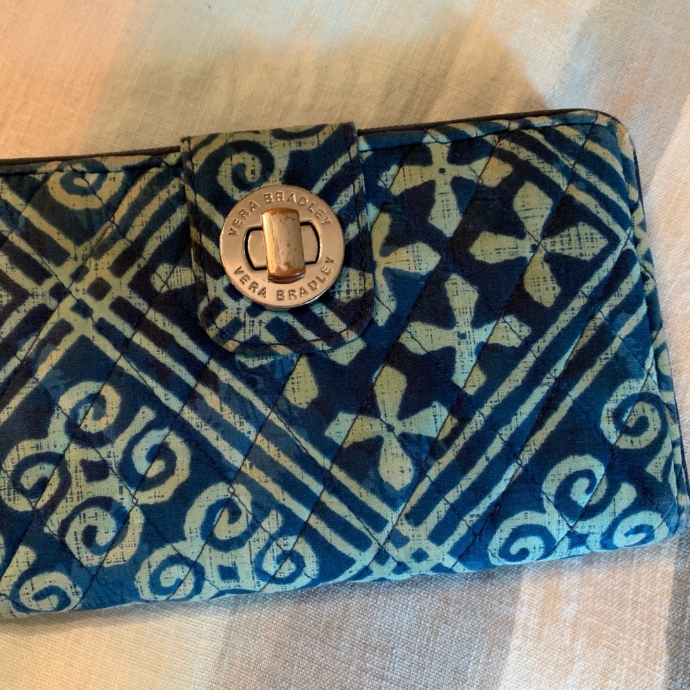 Vera Bradley wallet